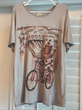Jaded Gypsy Carnival Moon Dance Tee